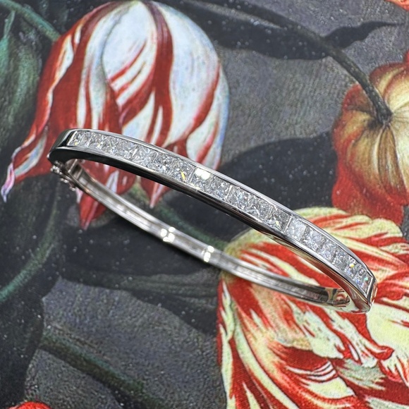 14K White Gold Princess Cut Diamond Bangle Bracelet - Picture 1 of 15